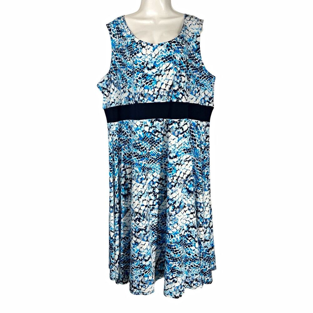 Perceptions Woman Dress Plus Sz 3X Blue White Black Animal Print Sleeveless MIDI